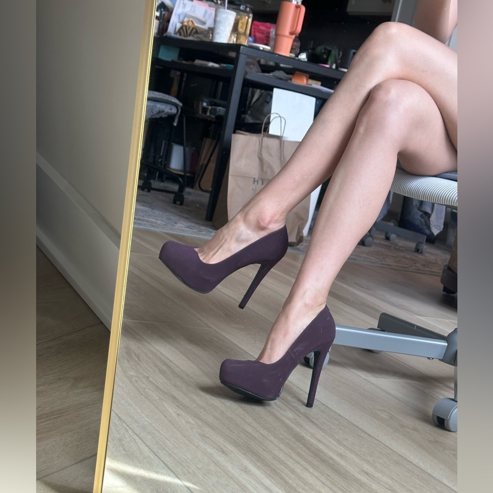 justfab purple Lausanne platform pumps size 7.5 M 38